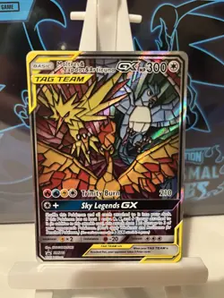 Pokemon TCG Moltres & Zapdos & Articuno GX SM210 Hidden Fates Promo - Image 2