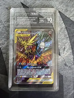 Pokemon TCG Moltres & Zapdos & Articuno GX SM210 TAG 10 Hidden Fates Promo - Image 1
