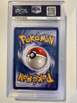 1999 POKEMON FOSSIL #4 DRAGONITE HOLO PSA 5 - Image 2