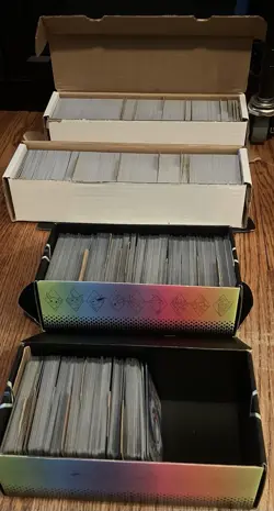 pokemon cards bulk lot 2000 - Image 1