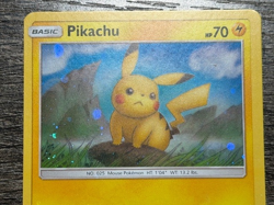 POKEMON HOLO PIKACHU SM183 BLACK STAR PROMO SUN & MOON 2019 LP-NM - Image 2