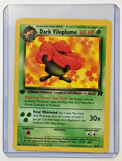 Pokemon Team Rocket 1st Dark Vileplume 30/82 Star Rare NMM Unplayed WOTC 2000 - Image 2