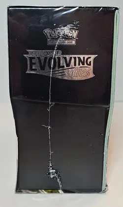 Pokemon TCG Evolving Skies Elite Trainer Box ETB Sealed Pokemon Leafeon Art - Image 4
