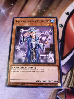 Spellbook Magician of Prophecy (SR08-EN018) - Common - 1st Edition - Image 1