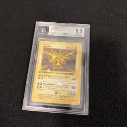 Pokemon TCG 1st Edition Base Set Zapdos Holo Rare. Graded 8.5 - Image 4