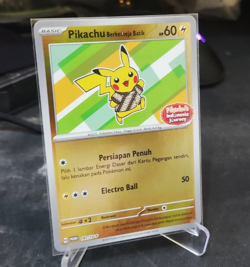 Pokemon TCG Pikachu Berkemeja Batik Holo reverse Pikachu's Indonesia journey - Image 1