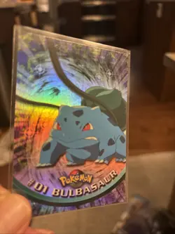 1999 Topps #01 Bulbasaur Rainbow Foil TV Pokemon Animation Series 1 Blue Logo NM - Image 1