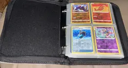 D Dacckit Pokemon Card Binder With Lot Of 308 Cards - Image 5