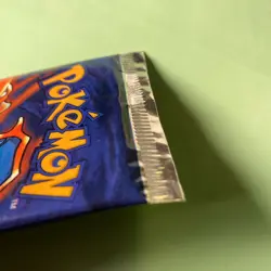 1999 Pokemon Charizard Base Set ShadowlessU Sealed Booster Pack WOTC Light VTG - Image 4