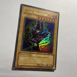 Yugioh! Dark Magician LOB-005 - Ultra Rare MP/C - Image 2