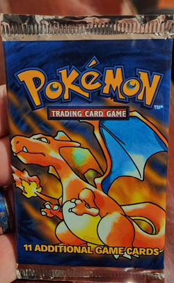 Pokemon TCG Base Set Unlimited Booster Pack Charizard Art WOTC Sealed - Image 2