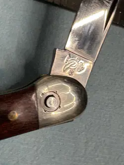 Queen Steel Button Lock Pocket Knife with beautiful wood handle - Image 4