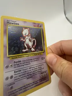 Pokemon TCG - Mewtwo 10/102 Base Set Holo Rare WOTC 1999 - Image 3