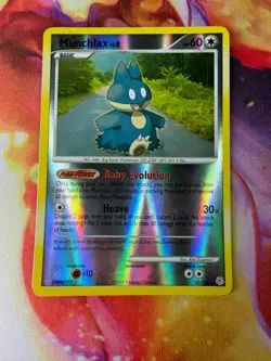 Munchlax 33/130 LP-DMG Reverse Holo Rare Diamond & Pearl 2007 Pokemon TCG - Image 1