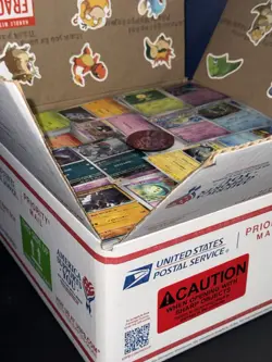 28lbs of Pokemon Cards | Bulk Lot - Halo, Rares, Commons, Uncommon, No Energy - - Image 1