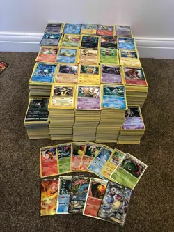 100% AUTHENTIC - POKEMON CARDS BUNDLE EX/V/VMAX ULTRA RARE HOLO SHINY CARDS - Image 3
