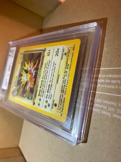 Pokemon TCG Jolteon Holo Foil 1st Edition 4/64 Jungle NM BGS+SUBS 7.5 ala psa 8 - Image 3