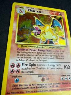 Charizard Holo Base Set 4/102 Pokemon Card TCG MP/HP - Image 2