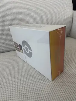 Pokemon TCG Sword & Shield Ultra Premium Collection Charizard Box Factory Sealed - Image 4