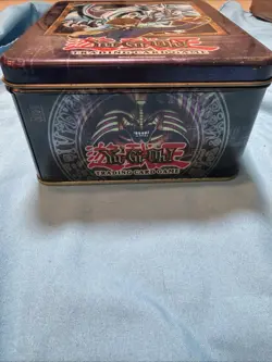 Yugioh Vintage Blue-Eyes White Dragon Kaiba Tin 2002 Original W/ Vintage Cards - Image 3