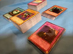 207 Cards 1st Edition Yugioh PSV Pharaohs Servant Lot (19 Rares + 188 commons) - Image 1