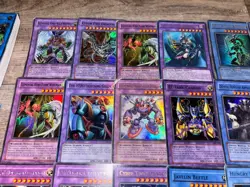 500 Ultra rare card includes vintage old skool holo - joblot bundle yugioh - Image 4