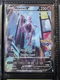 Mewtwo V (Alternate Full Art) 072/078 Pokemon GO Holo - Image 1