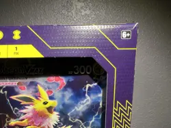 Pokemon TCG Jolteon VMAX Premium Collection Box New Sealed Box Eeveelutions - Image 2