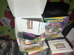 POKEMON : EVOLVING SKIES BUILD & BATTLE 2021 EMPTY BOX TCG 0 CARDS/PACKS - Image 2
