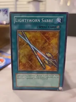 YUGIOH LIGHTSWORN SABRE TDGS-EN059 SUPER LIGHT PLAYED - Image 1