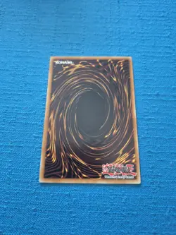 1996 Yugioh Blue Eyes White Dragon SKE-001 Holo Foil CCG Card Game Yu-Gi-Oh - Image 2