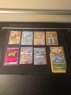 17 Card Pokemon Lot All Good Condition - Image 1