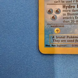 Blastoise Base Set 2/102 Holo - Damaged - Pokemon TCG - Image 3
