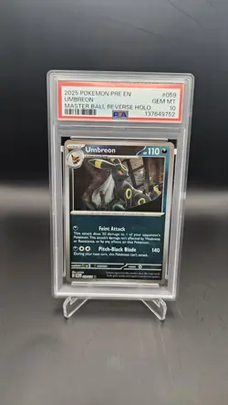 2025 POKEMON PRE EN-PRISMATIC EVOLUTIONS MASTER BALL REVERSE HOLO UMBREON PSA 10 - Image 1