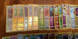 Lot of 70 - Pokemon TCG Cards - 2021 Evolving Skies - 47 Holos/Rev Holos - Image 3