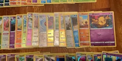 Lot of 70 - Pokemon TCG Cards - 2021 Evolving Skies - 47 Holos/Rev Holos - Image 4