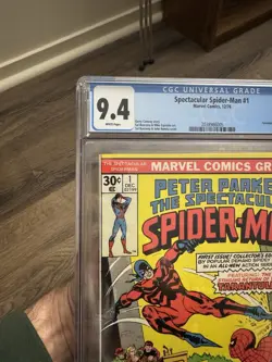 Peter Parker, The Spectacular Spider-Man #1 (1976) | CGC 9.4 (NM+) 1st Issue! - Image 2