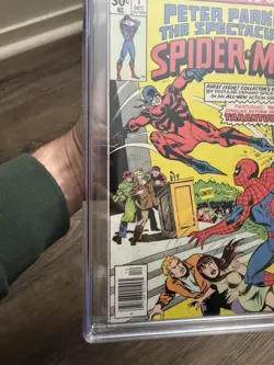 Peter Parker, The Spectacular Spider-Man #1 (1976) | CGC 9.4 (NM+) 1st Issue! - Image 4