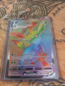 Pokemon TCG: Rainbow Rare Leafeon Vmax 204/203 Evolving Skies Full Art secret - Image 3