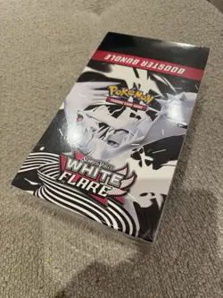 Pokemon TCG White Flare X10 Booster Bundle with Display Case Fully Sealed New - Image 1