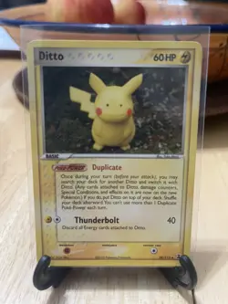 Pokemon TCG Card-Ditto-Delta Species-39/113-60HP-Pokemon-Nintendo-2005-ENG - Image 1