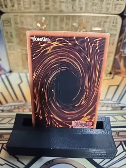 Yugioh United We Stand Ultra Rare LON-049 1st Edition Damaged - Image 2