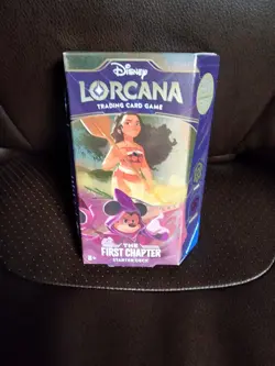 Disney Lorcana: The First Chapter Starter Deck Amber / Amethyst 4050368981691 - Image 1