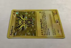 Pokemon ZAPDOS Card 150/147 Secret Rare Holo Supreme Victors Platinum Light Play - Image 3