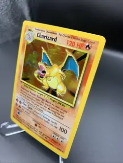 Pokemon TCG Charizard Base Set Holo Unlimited Rare Card LP+ - Image 3