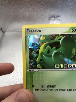 2005 English Pokemon Treecko 70/106 Emerald Reverse Holo - Image 3