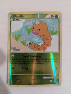Weedle Unleashed Reverse Holo Pokemon TCG 69/95 HeartGold & SoulSilver Common - Image 1