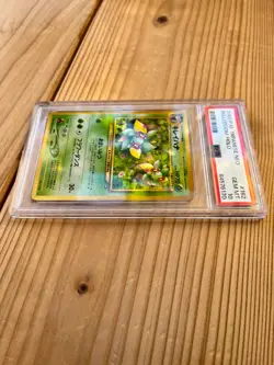 PSA 10 BELLOSSOM #182 Holo Swirl Rare Japanese Neo Genesis 2000 - Pokemon Card - Image 2