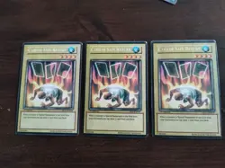 Card of Safe Return - SD2-EN018 - Common - 1st Edition - FAKE!!! X3 - Image 1