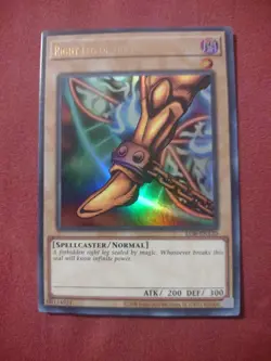 Yu-Gi-Oh Exodia Right Leg LOB-120 Unlimited Ultra Rare 25th Anniversary NM - Image 2